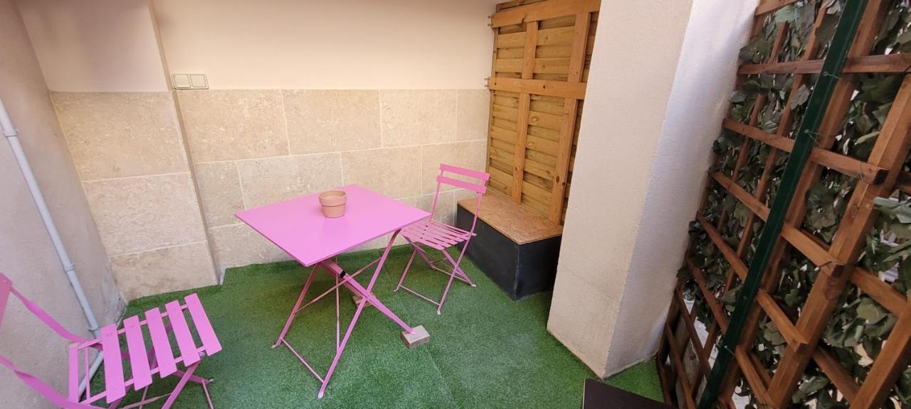 Charming Studio In The Heart Of אביניון מראה חיצוני תמונה